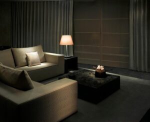The stylish Armani Hotel in Dubai next to the Dubai Mall. Here you can see the living area