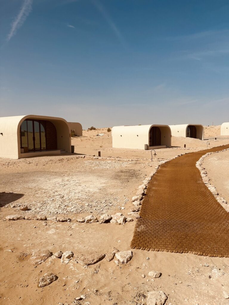 Diese schönen Häuser im Terra Solis in Dubai sind extrem schön und laden zum verweilen ein