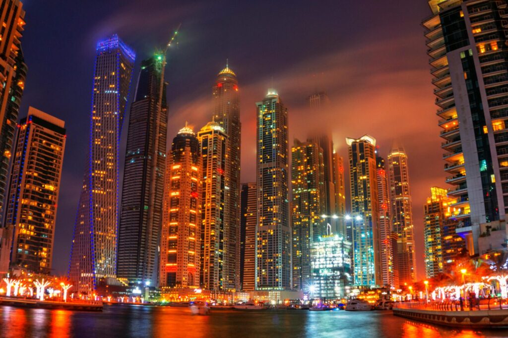 Dubai 039 S Nightlife Sparkle And Glamor
